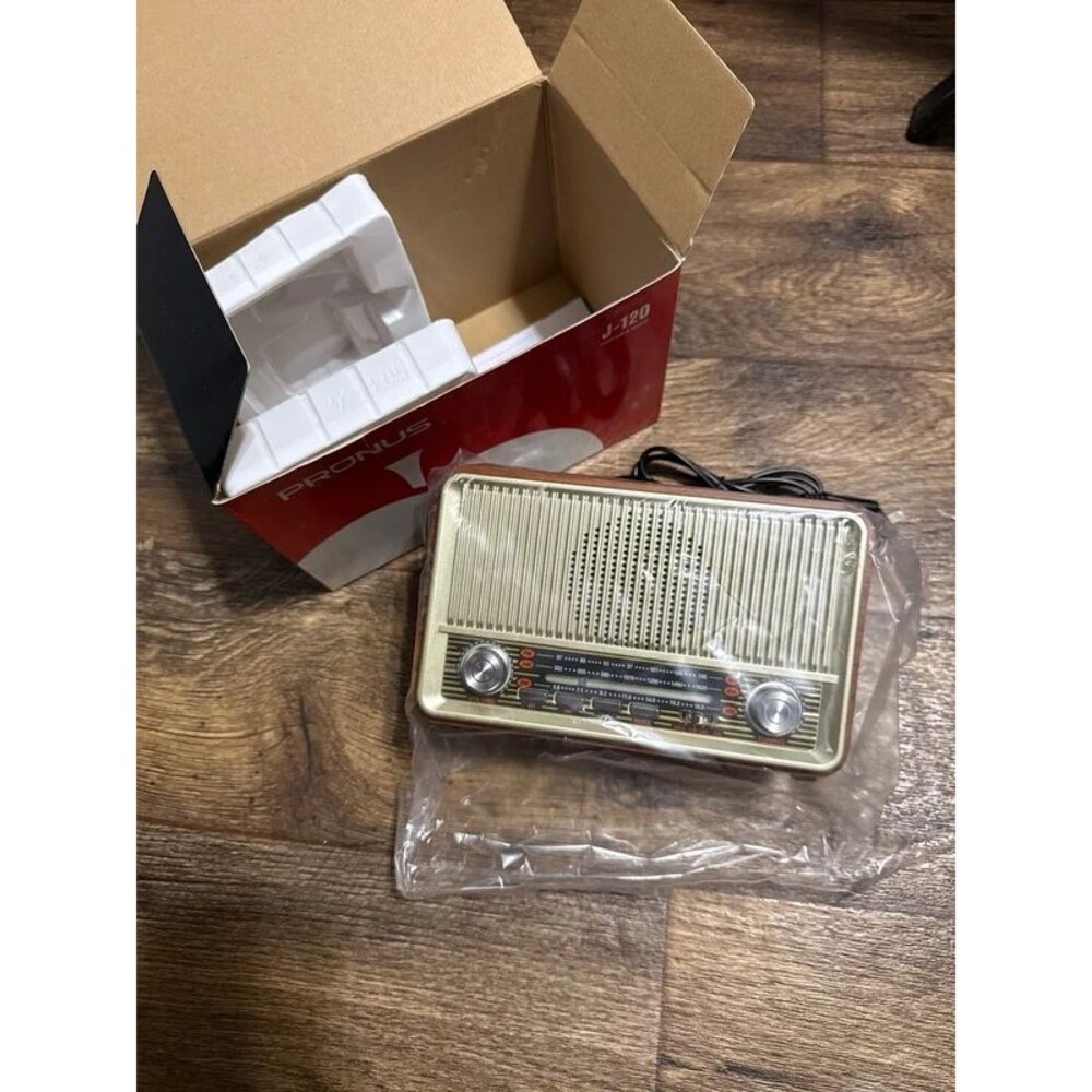 Pronus J-120 Portable Radio